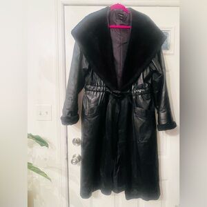 100% Genuine Leather Full Length Women's Coat with Faux Fur Collar.